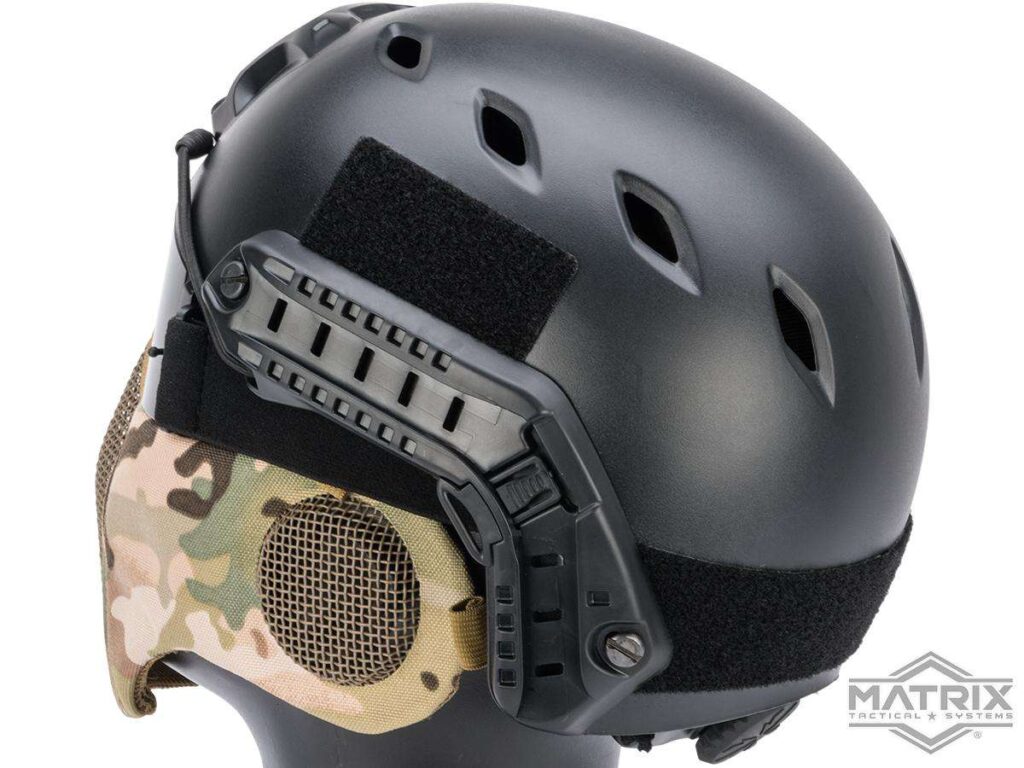 Máscara de Malla con Protección de Orejas Matrix “Carbon Striker” (Color: Multicam) - Imagen 2