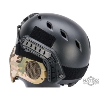 Máscara de Malla con Protección de Orejas Matrix “Carbon Striker” - Multicam - Vista 2