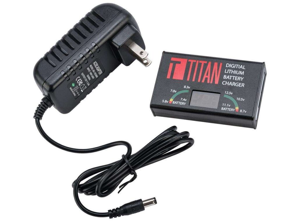 Cargador Digital Titan Power para Baterías LiPo y LiIon - Imagen 3