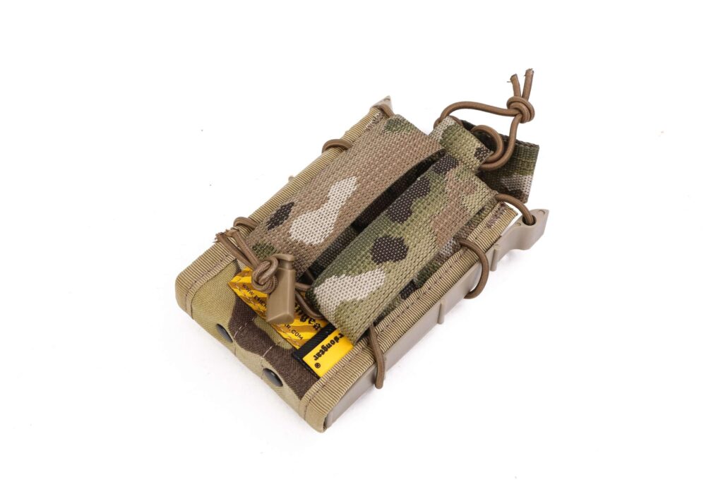 TACO Pouch Molle EmersonGear para Cargador de M4 con Cuerda Elástica (Color: Multicam® Genuino) - Imagen 6