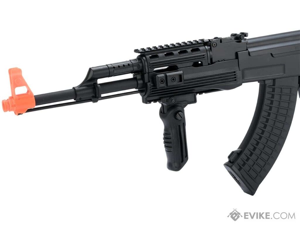 AK47 CYMA Sport Tactical AEG para Airsoft con Culata Retráctil y Empuñadura Vertical - Imagen 6