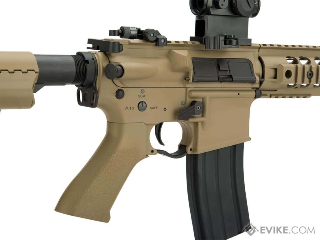 M4 CYMA Sport Full Metal de 13" con Guardamanos Modular UX para Airsoft (Color: Tan) - Imagen 7
