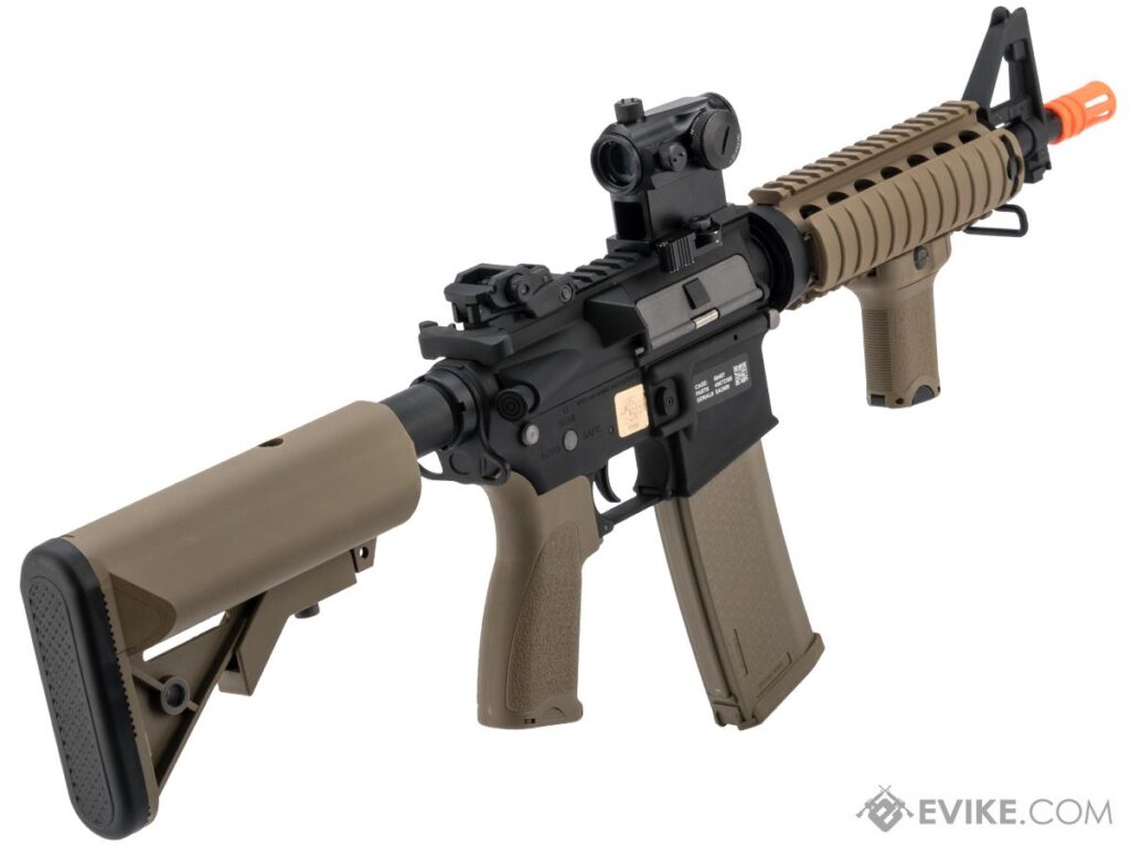 M4 SBR Specna Arms EDGE™ RRA SA-E04 con MOSFET HAL® para Airsoft (Color: Negro-Tan) - Imagen 2