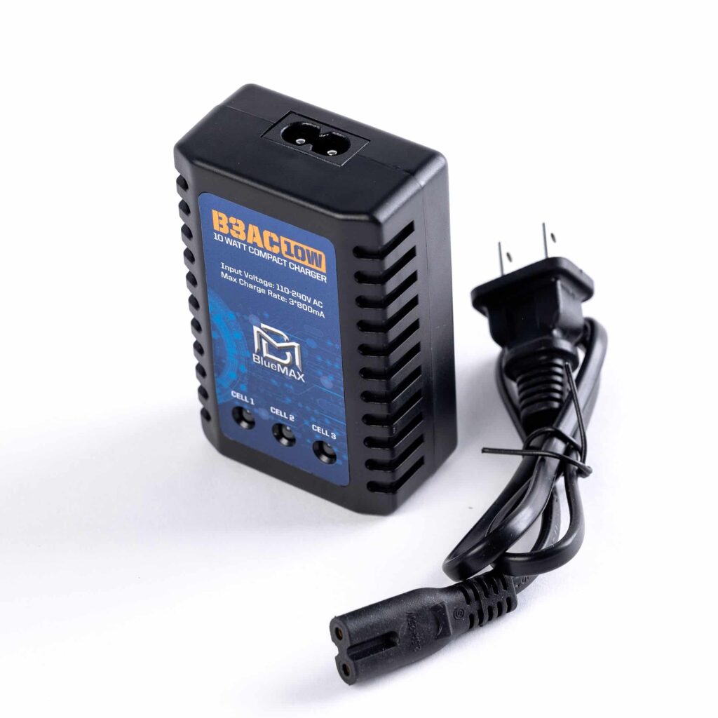 Cargador Inteligente Compacto BlueMAX para baterías LiPo - Imagen 3