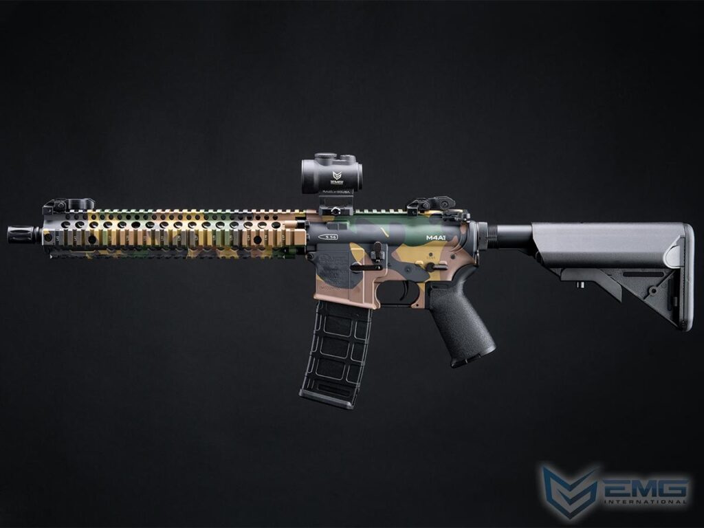 M4A1 EMG Daniel Defense con Gearbox CYMA Platinum QB para Airsoft (Color: Woodland) - Imagen 3