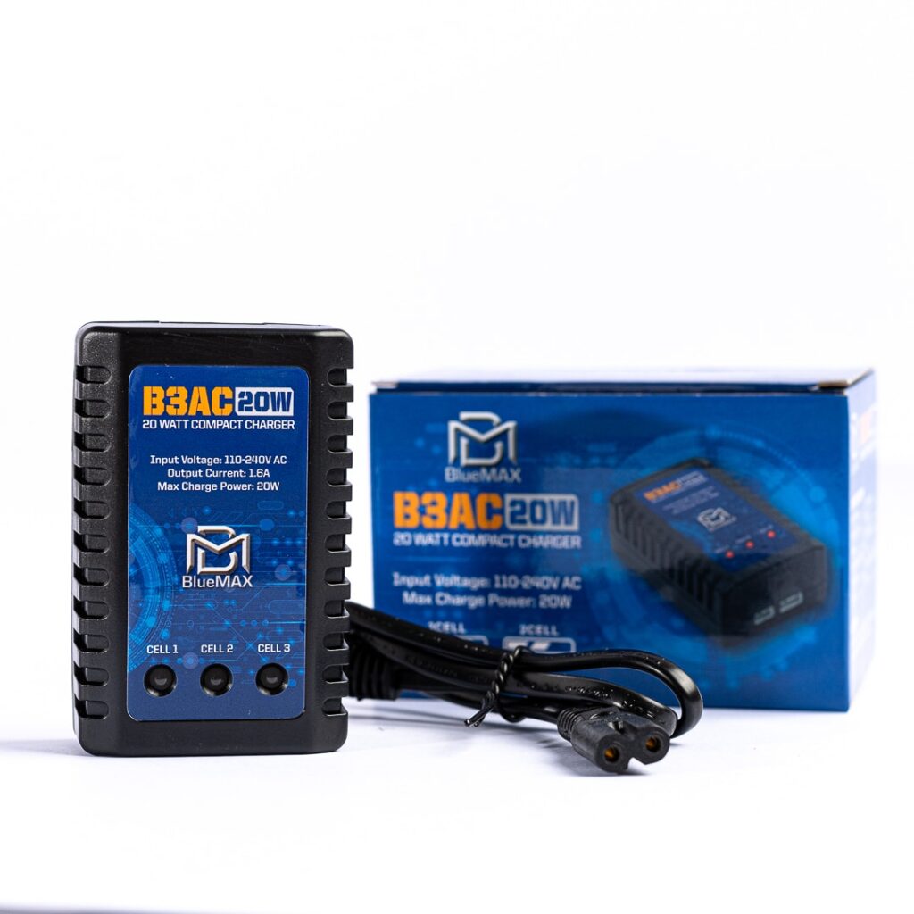 Cargador Inteligente Compacto V2 BlueMAX para baterías LiPo - Imagen 2