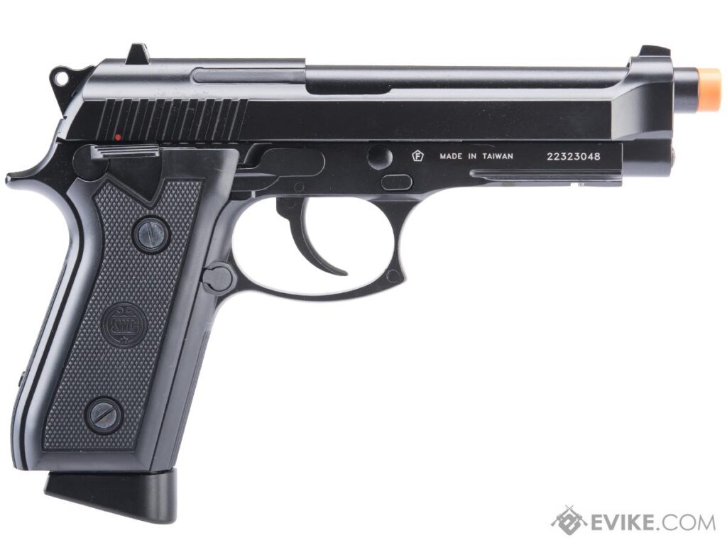 Pistola M9 PT92 de Metal Semi/Auto con Retroceso para Airsoft / KWC (Tipo: CO2) - Imagen 4
