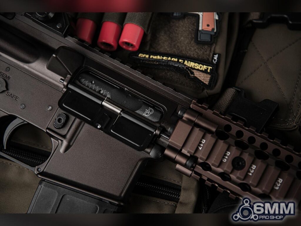 MK18 Daniel Defense GBB de Golden Eagle para Airsoft / Gas con Retroceso (Color: Negro/Tan) - Imagen 6