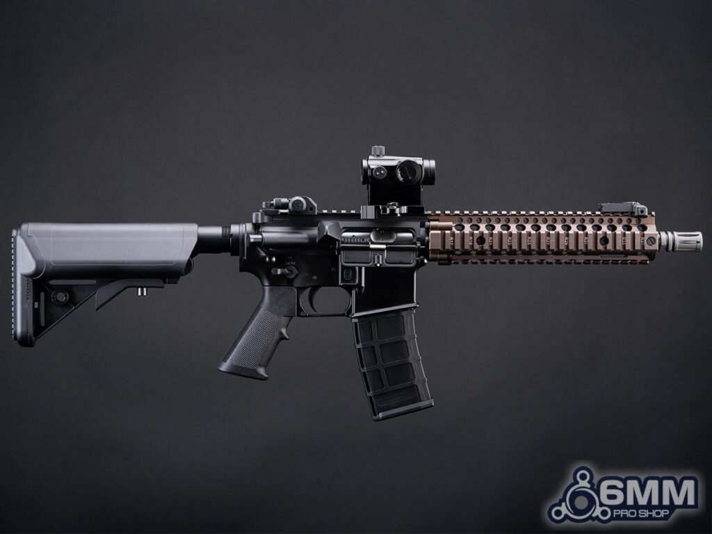 MK18 Daniel Defense GBB de Golden Eagle para Airsoft / Gas con Retroceso (Color: Negro/Tan) - Imagen 3
