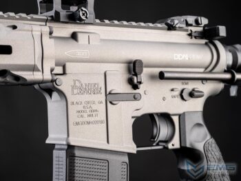 DDM4 PDW EMG Daniel Defense Rifle AEG con Gearbox CYMA Platinum para Airsoft (Color: Cobalto) - Imagen 5