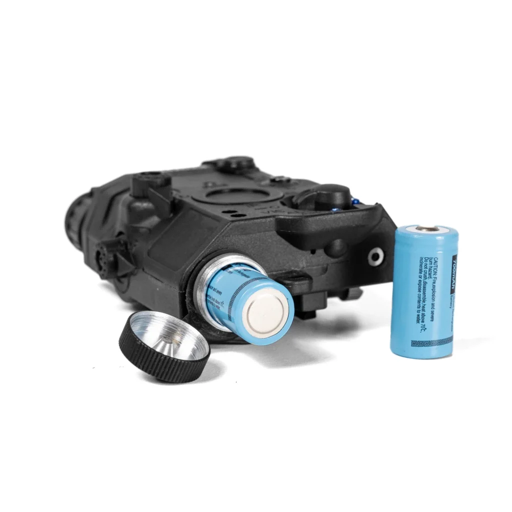 PEQ AN/PEQ15 con Linterna, Láser Rojo y Láser IR Novritsch - Imagen 7