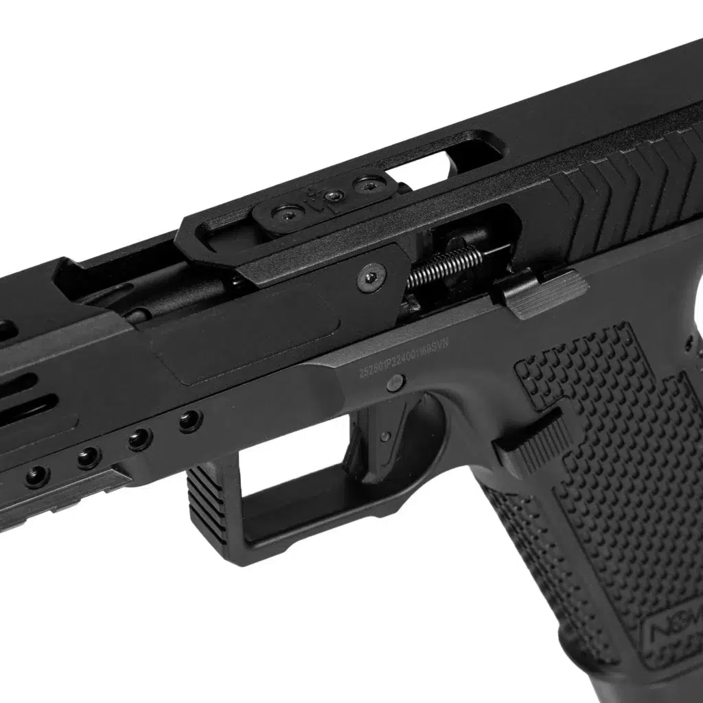 Pistola Novritsch SSP28 "Split-Slide" con Retroceso para Airsoft (Cargador: Gas) - Imagen 3