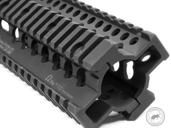 Sistema de Riel Omega Madbull con Licencia Daniel Defense para AEG de Airsoft (Dark Earth / 7") - Imagen 6