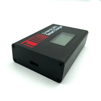 Cargador de Baterías LiPo / LiIon Inteligente TITAN con Pantalla y USB-C - Imagen 3