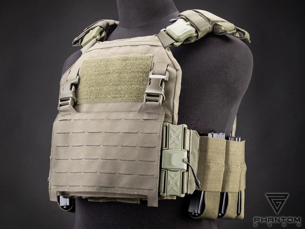 Portaplacas con Sistema de Hebillas Magnéticas QD “Polarity” de Phantom Gear® (Color: Multicam Black) - Imagen 5