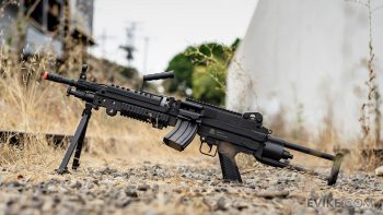 Ametralladora FN M249 MINIMI "Peso Pluma" de Cybergun para Airsoft (Modelo: Para / 400 FPS) - Imagen 7