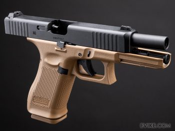 Glock 17 Gen5 Elite Force con Retroceso para Airsoft (Tipo: Green Gas, Color: Bitono Exclusivo Evike) - Imagen 5