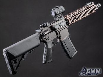 MK18 Daniel Defense GBB de Golden Eagle para Airsoft / Gas con Retroceso (Color: Flat Dark Earth) - Imagen 2