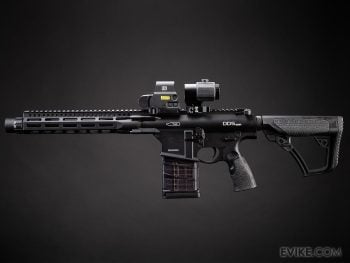 Réplica AEG EMG x Daniel Defense DD5 con ETU Kestrel V2 y Guardamanos M-LOK de 10.5" para Airsoft (Modelo: SBR) - Imagen 3