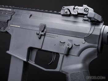 Rifle AEG EMG x Angstadt Arms UDP-9 PCC con Batería y Cargador para Airsoft - Imagen 5